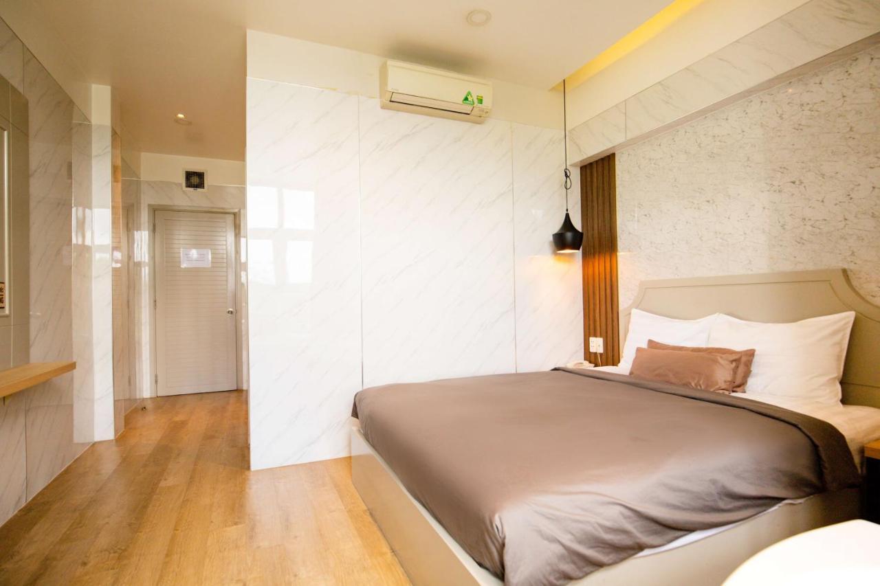 La Hotel Q10 ホーチミン市 エクステリア 写真